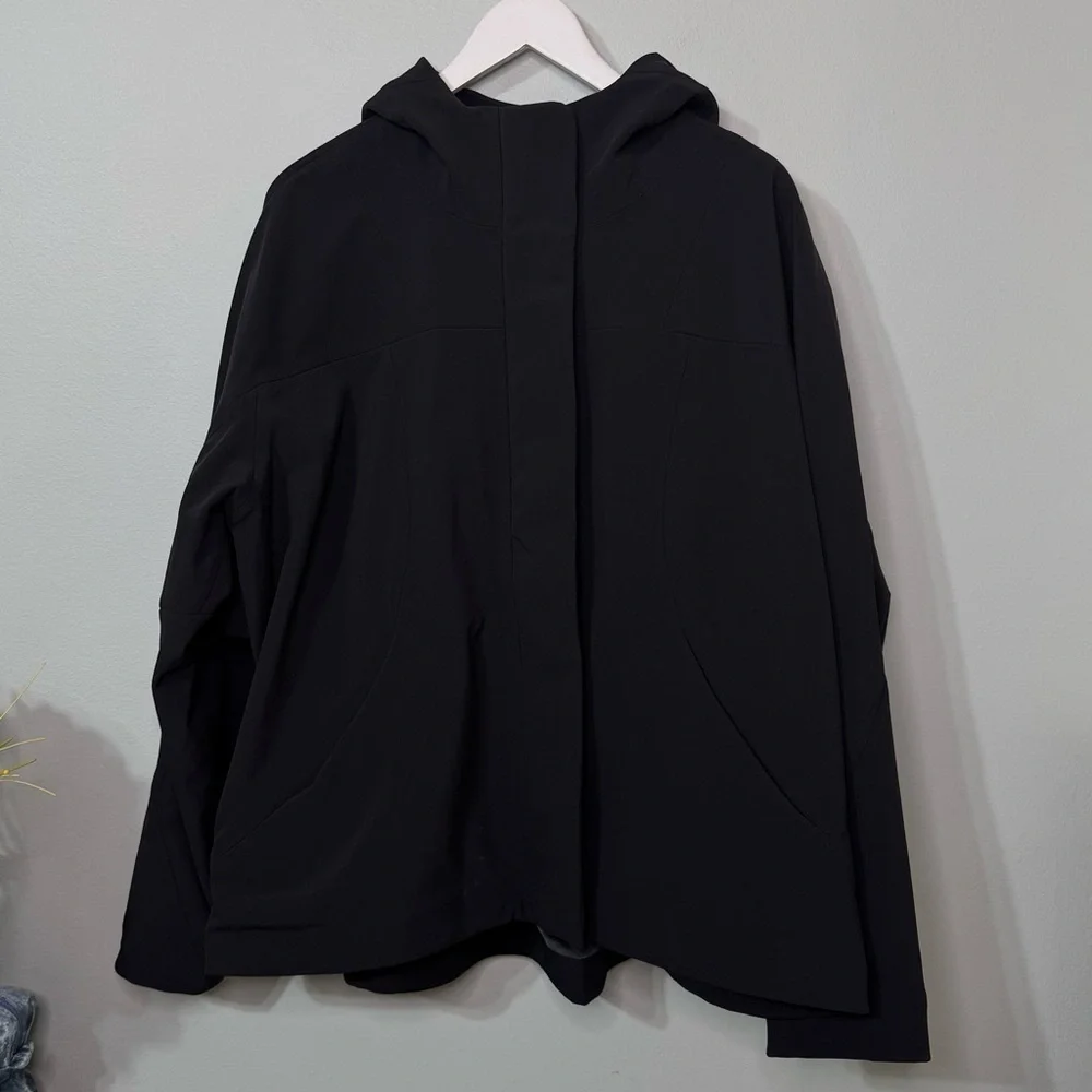 Lululemon RepelShell Cinch Back Rain Jacket Waterproof Windproof Velour Lined 12 - Picture 10 of 13